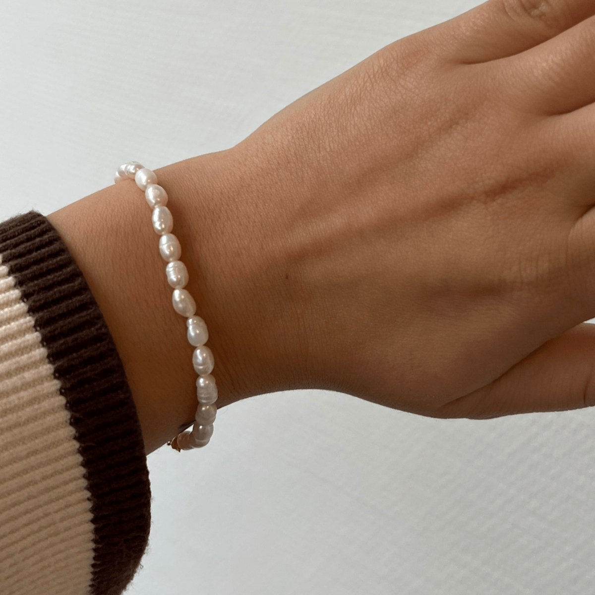 Small Pearl Armband